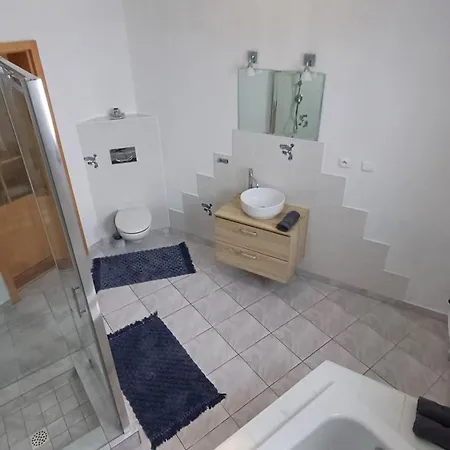 Tatil Evi Domcek Pod Borom *