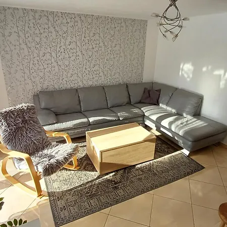 Domcek Pod Borom * Suchá Hora