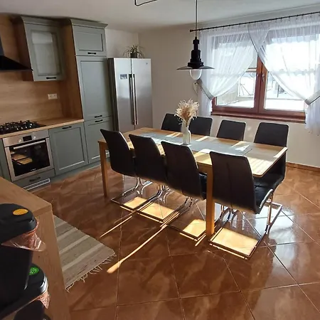 Tatil Evi Domcek Pod Borom *